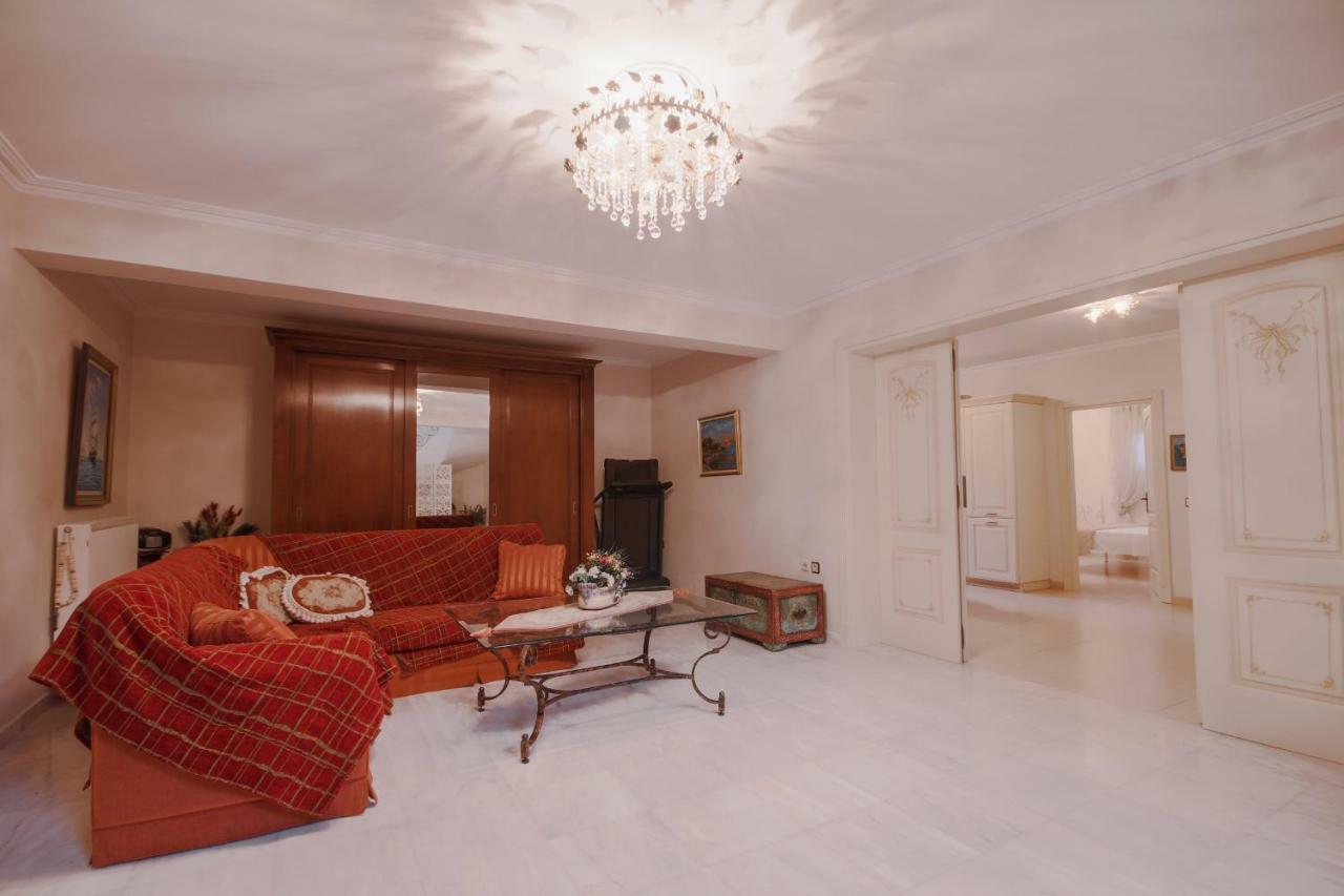 Villa Ellania Kontokali Buitenkant foto